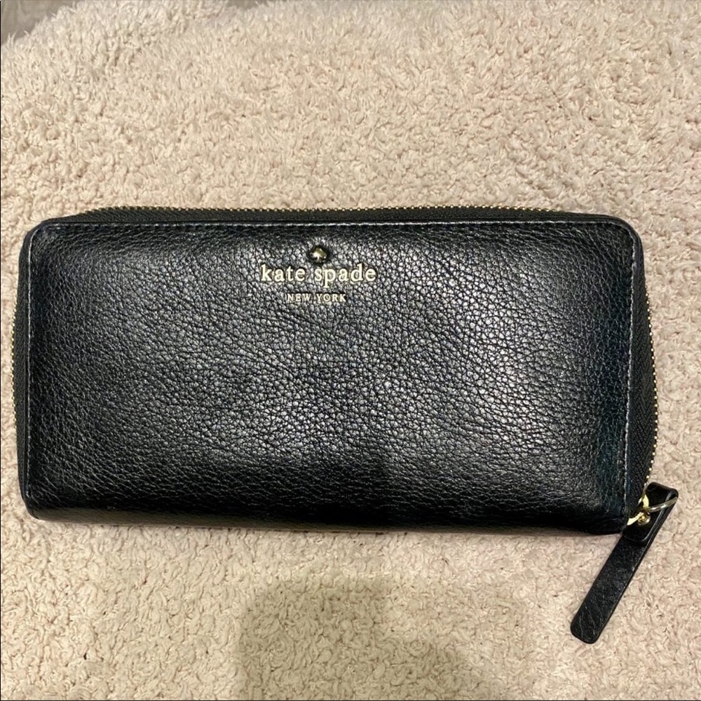 Kate Spade Zip Wallet